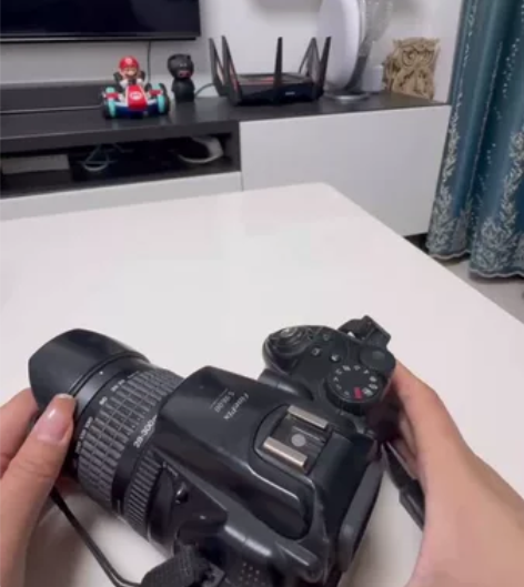 富士s9600，10.7倍， 28-300...