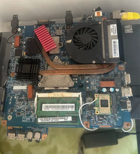 自己改宏基4741g笔记本。可以送原装屏幕...