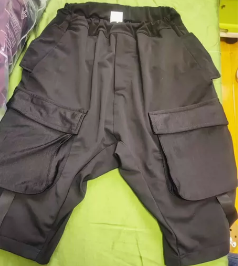 帅气工装黑色短裤 有弹力 薄款 120cm...