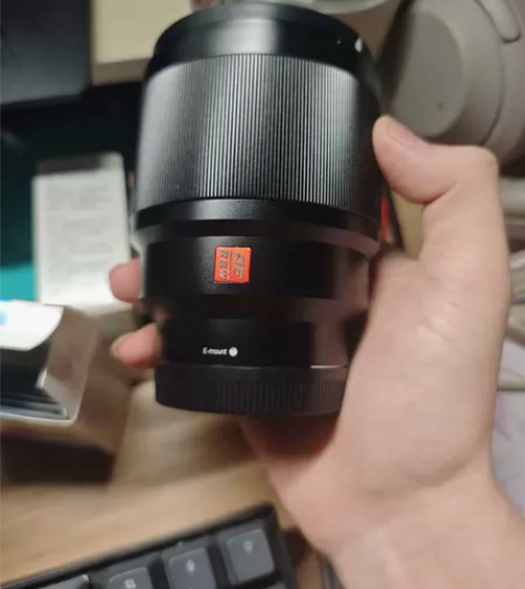 唯卓仕85mm二代索尼口 镜头没用过几次,...