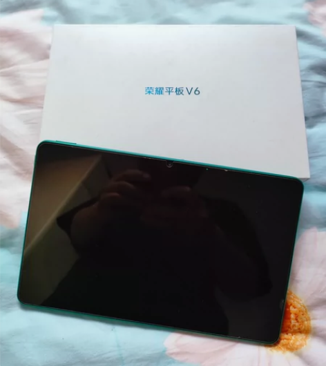 荣耀V6平板电脑，6X256内存用了时间不...