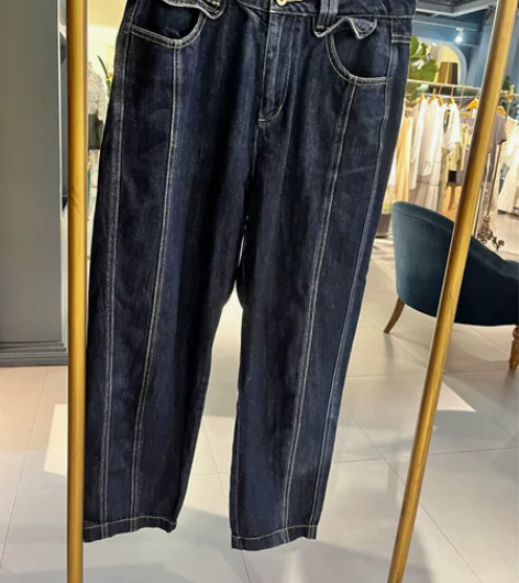 谜底牛仔裤。直筒版型，中码160，不退换 ...