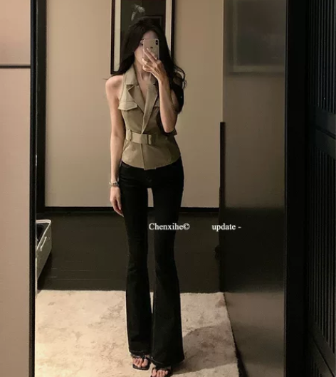 何晨曦 黑色中高腰牛仔裤女夏季明线设计弹力...