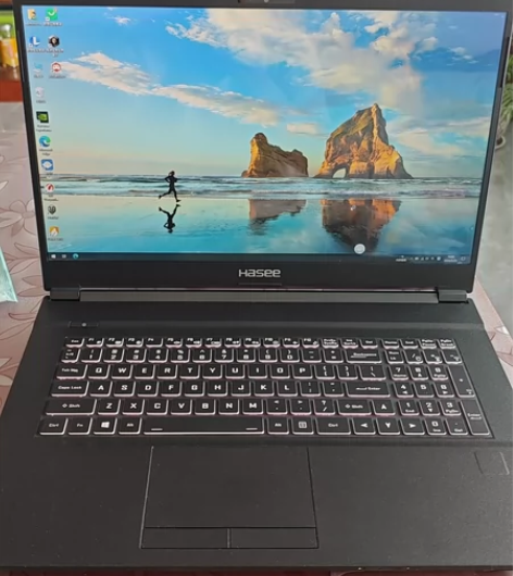 神舟g8游戏本，17.3寸，cpu  i5...