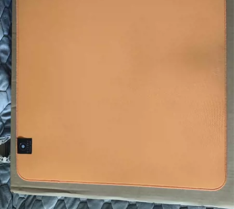 星朔日沉鼠标垫，买了一个月，实际使用半个月...