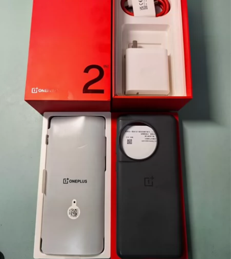 一加 Ace 2 Pro 钛空灰 16-5...