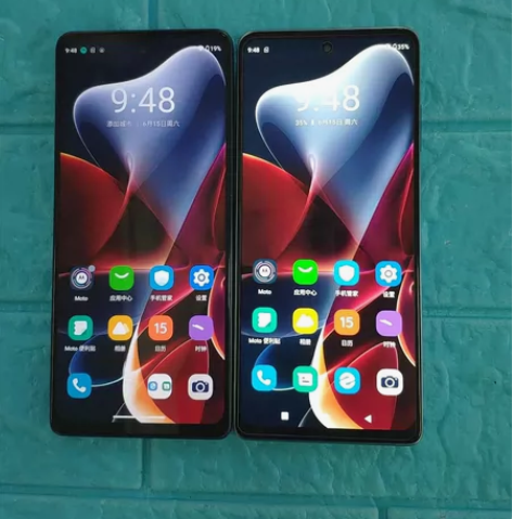 摩托罗拉s30 黑蓝都有，12+256配置...