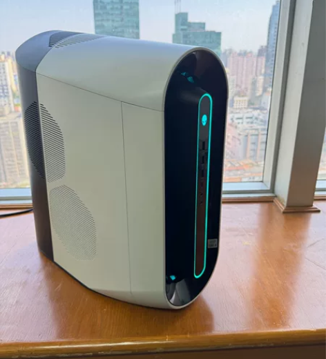 外星人Alienware Aurora R...