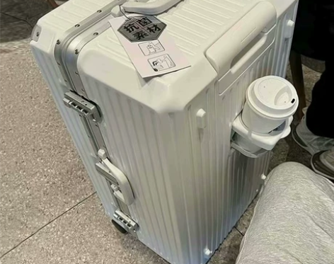 个人闲置，便宜转了原价600多的希格瑞行李...