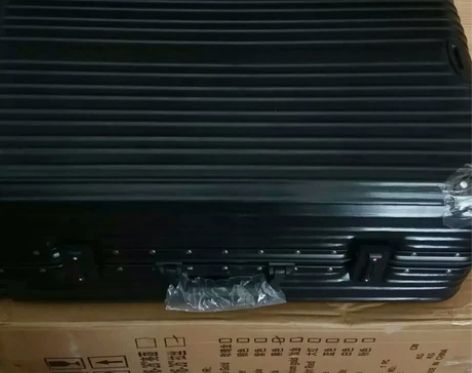 高档铝框拉杆箱行李箱PC防刮箱20英寸 抗...