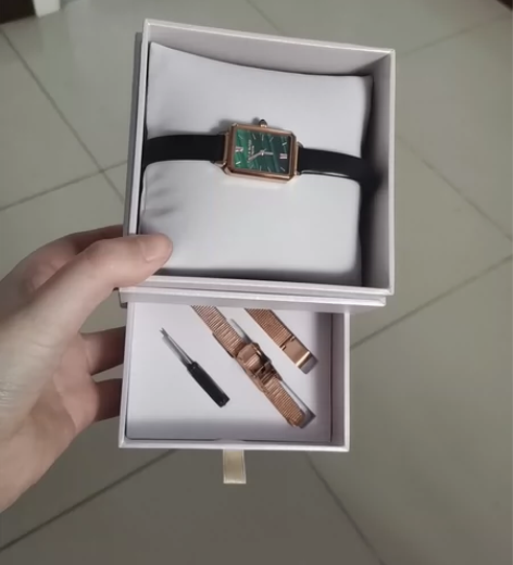 【商品】:Lola Rose小绿表 轻奢女...