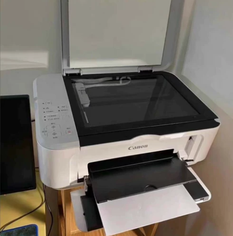 9成新急出惠普打印机家用小型2621彩色无...