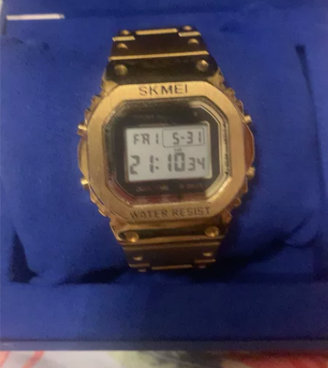 ?几乎全新RARONE/雷诺￥200