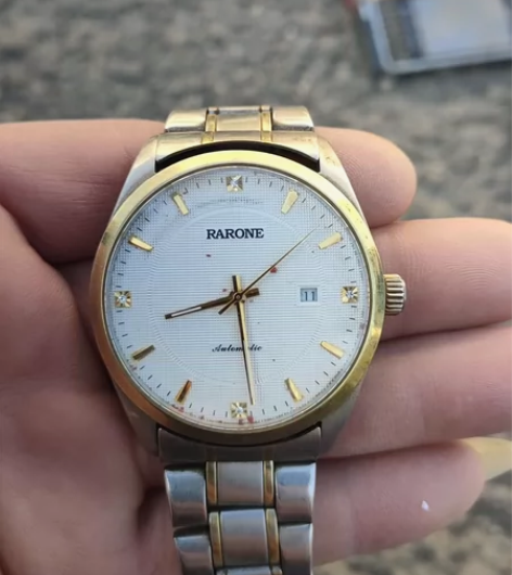 雷诺男式机械手表，保证正品，正常使用走时准...