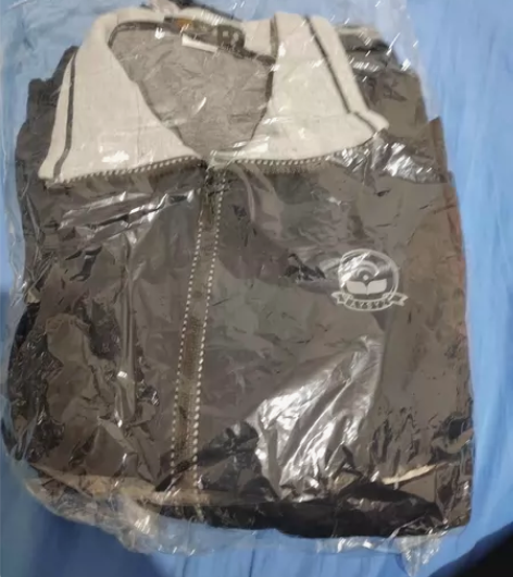 安阳市一中秋季校服一套185号码，十成新，...