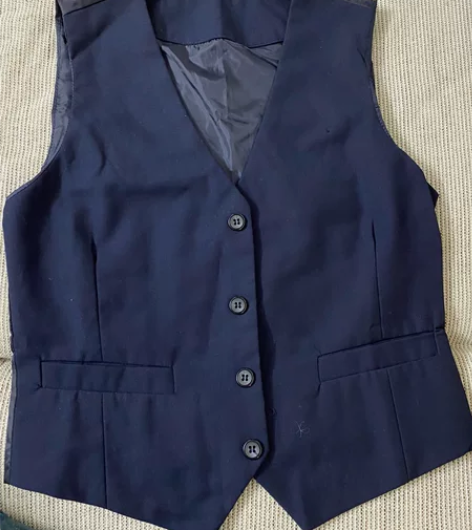 深圳小学校服礼服马甲裤子 3件15元自提 ...