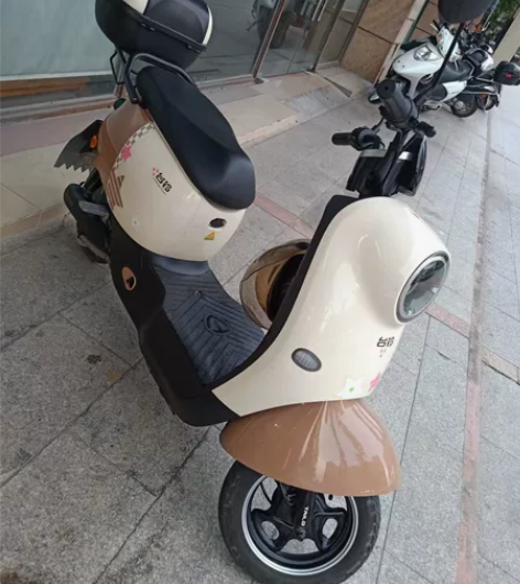 台铃电动车便宜出售了，有牌有证，新旧程度跟...