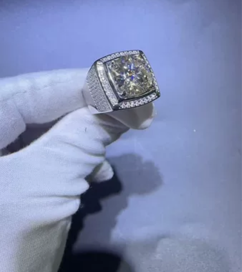 陨钻豪华男戒指,硬度:10°,可过硬度笔。...