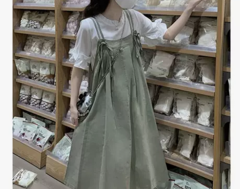 吊带连衣裙女背带裙小个子学生两件套装洋气减...