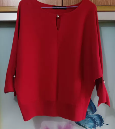 拉夏贝尔品牌女士红色针织衫一件，L码，40...