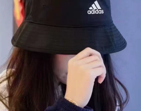 悠悠奥莱代购 阿迪达斯男女同款经典款情侣渔...