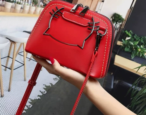 【搬家 急售】Viney小包包，背过一次就闲置了，找个有缘人...