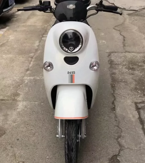 转让72伏台铃品牌新国标电动车 ①车辆已上...