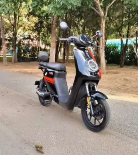 个人一手准新电动车小牛 99新国标电动车二...