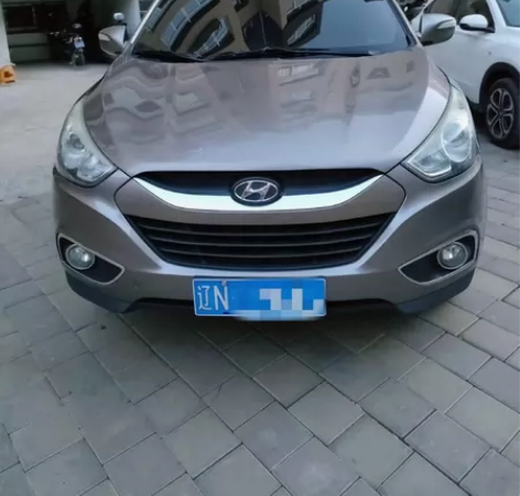 纯个人车，12年北京现代IX35，地盘紧凑...