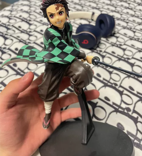 鬼灭之刃炭治郎手办万代正版全新无磨损 感兴趣的话点“我想要”...