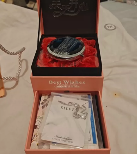 慕卡洛四叶草手链女生日情人节礼物送女友实用...