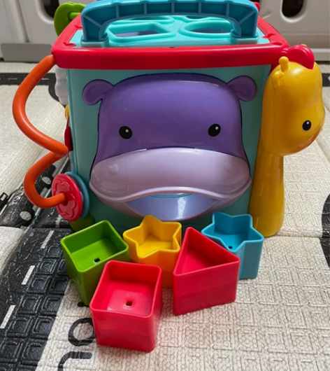 费雪六面体 只剩5个块了 蝴蝶页面容易重复...