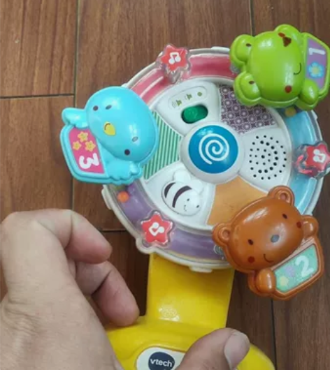 伟易达欢乐摩天轮，孩子不喜欢了，功能啥的都...