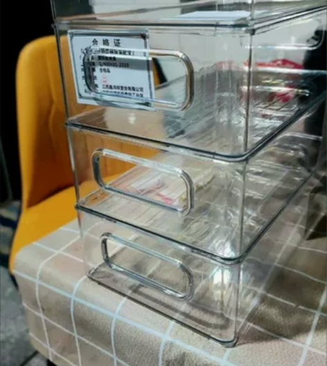 4个包邮出全新桌面收纳盒透明可叠加大容量化...