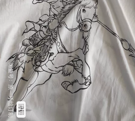 手绘定制衣服，情侣创意礼物手绘衣服，价格在...