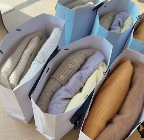 小众实体女装工作室闭店，衣服都是全新，直接...