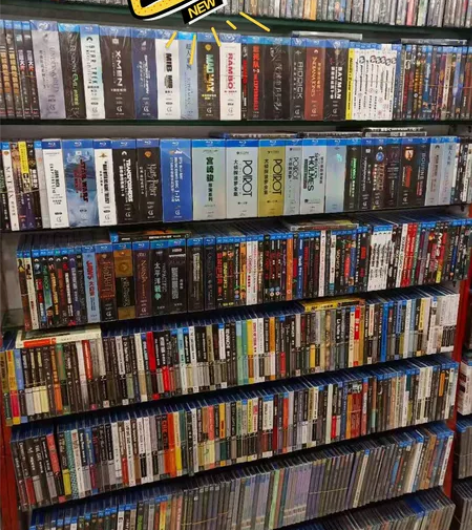 实体音像店库存清仓大甩卖，蓝光碟精品大全:...