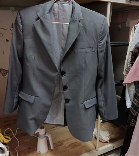 服装工艺，男西装外套，交作业 感兴趣的话点...