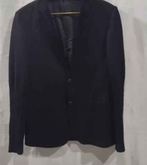 b340，男士西装，130-145斤左右穿...