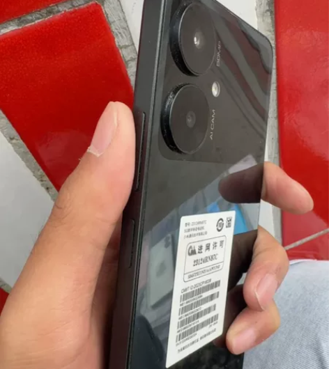 红米note13r，128gb，手机流畅，...