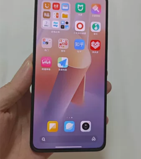 红米K50顶配版，搭载12GB RAM和2...