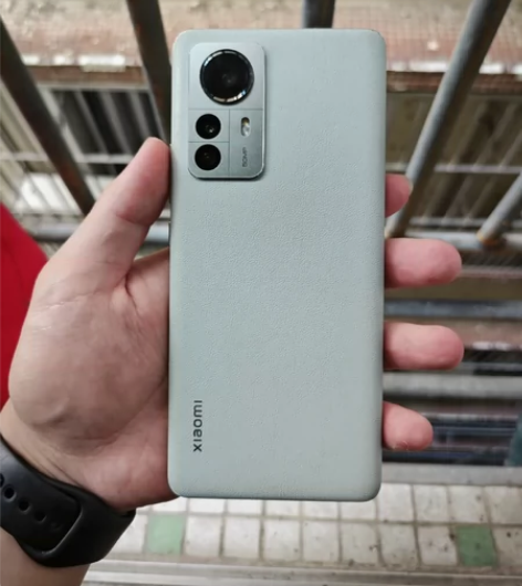 小米12Pro 8+256成色85新吧 外...