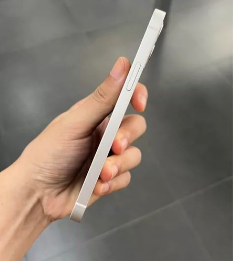 女生自用iPhone12 128g  国行...