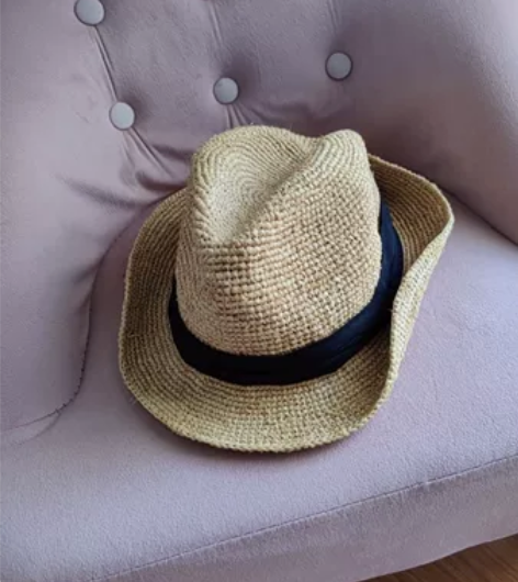 闲置?? 拉菲草帽男女通用日韩版礼帽春夏海...