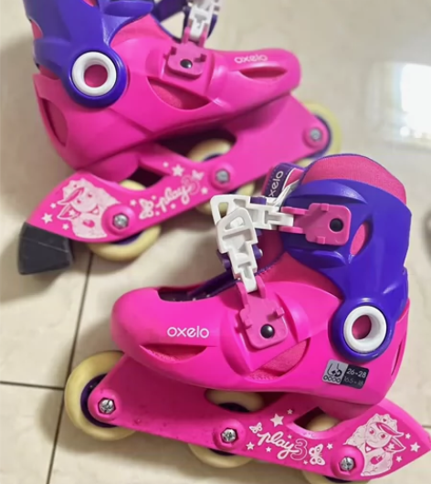 迪卡侬轮滑鞋，26-28码，16.5-18...