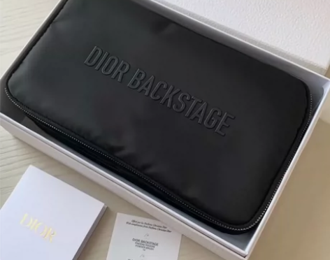 Dior海外积分兑换赠品彩妆刷具套装粉刷笔...