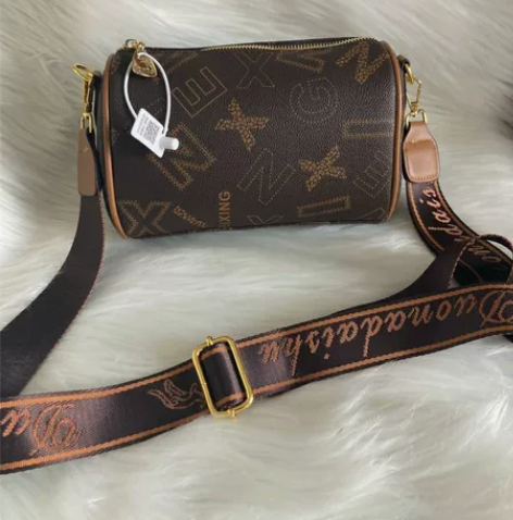 全新撤柜款女包 商场不做了特价处理一折出 ...