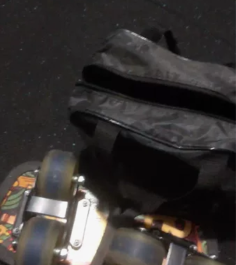 ?斯凯汀成人漂移板分体飘移滑板枫木代步刷街...