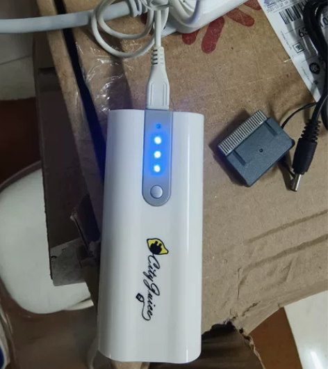 5200毫安特价处理充电宝。#电池 #超大...