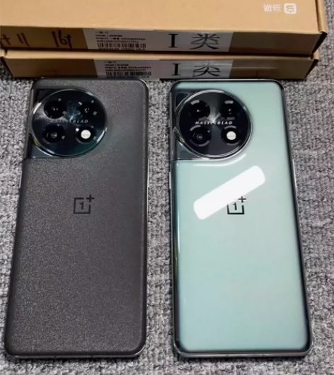 准新未使用一加 11 16+512G一瞬青...